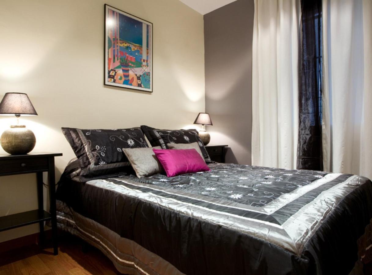 Avinguda Gaudi Apartment — Photos 2
