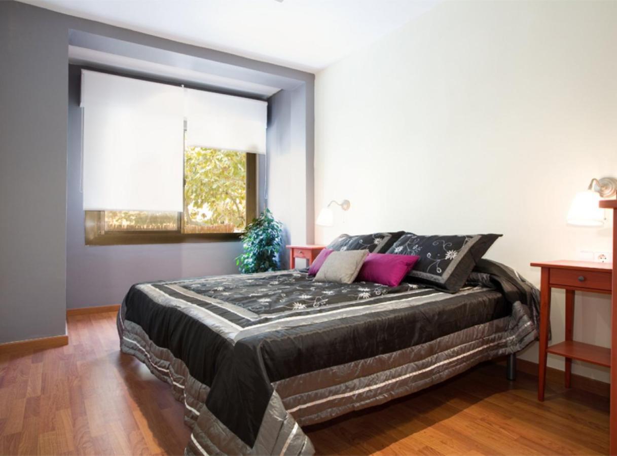 Avinguda Gaudi Apartment — Photos 3